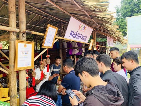 khanh hoa gioi thieu nhieu san pham dac trung tai festival ocop viet nam 2025