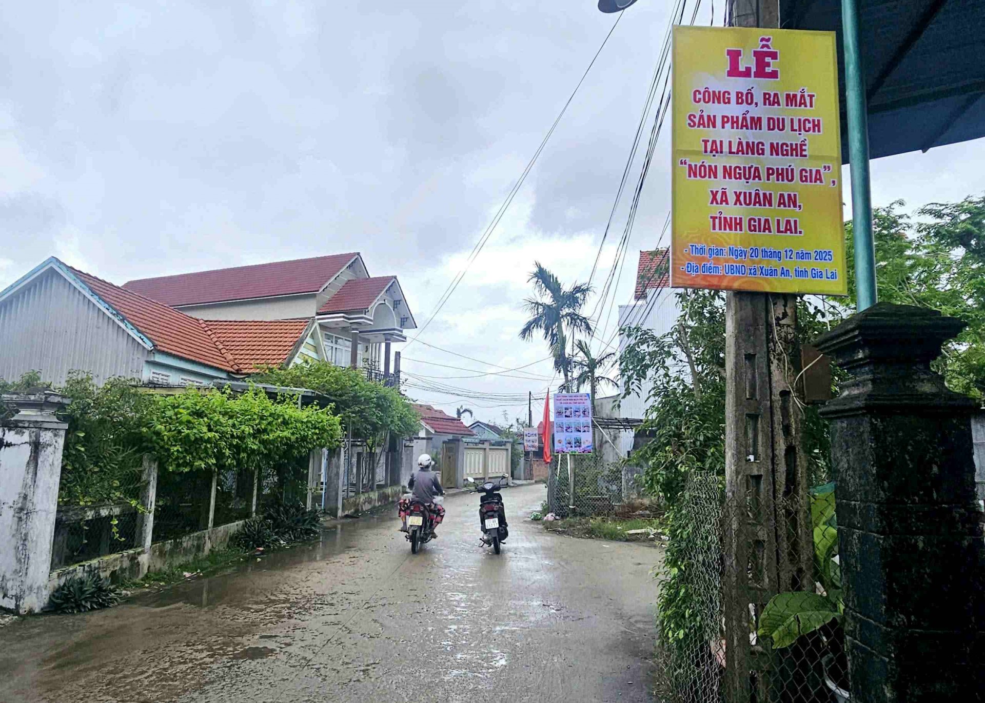 Nón ngựa Phú Gia trở thành sản phẩm du lịch độc nhất vô nhị của tỉnh Gia Lai