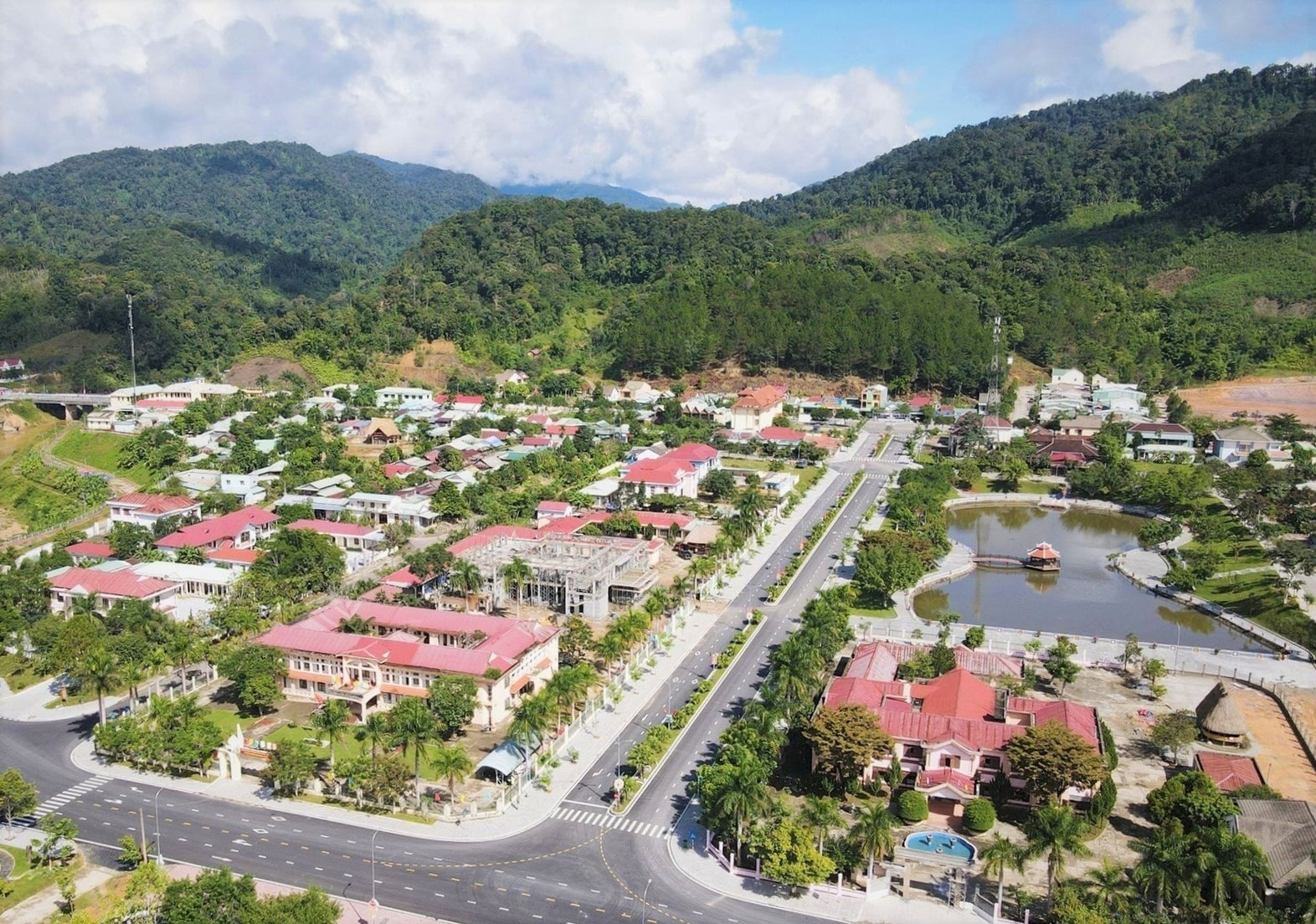 Đà Nẵng tăng tốc phát triển miền núi nhờ nguồn lực từ Chương trình 1719