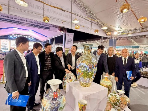 thiet ke sang tao chia khoa dua san pham thu cong ha noi ra the gioi