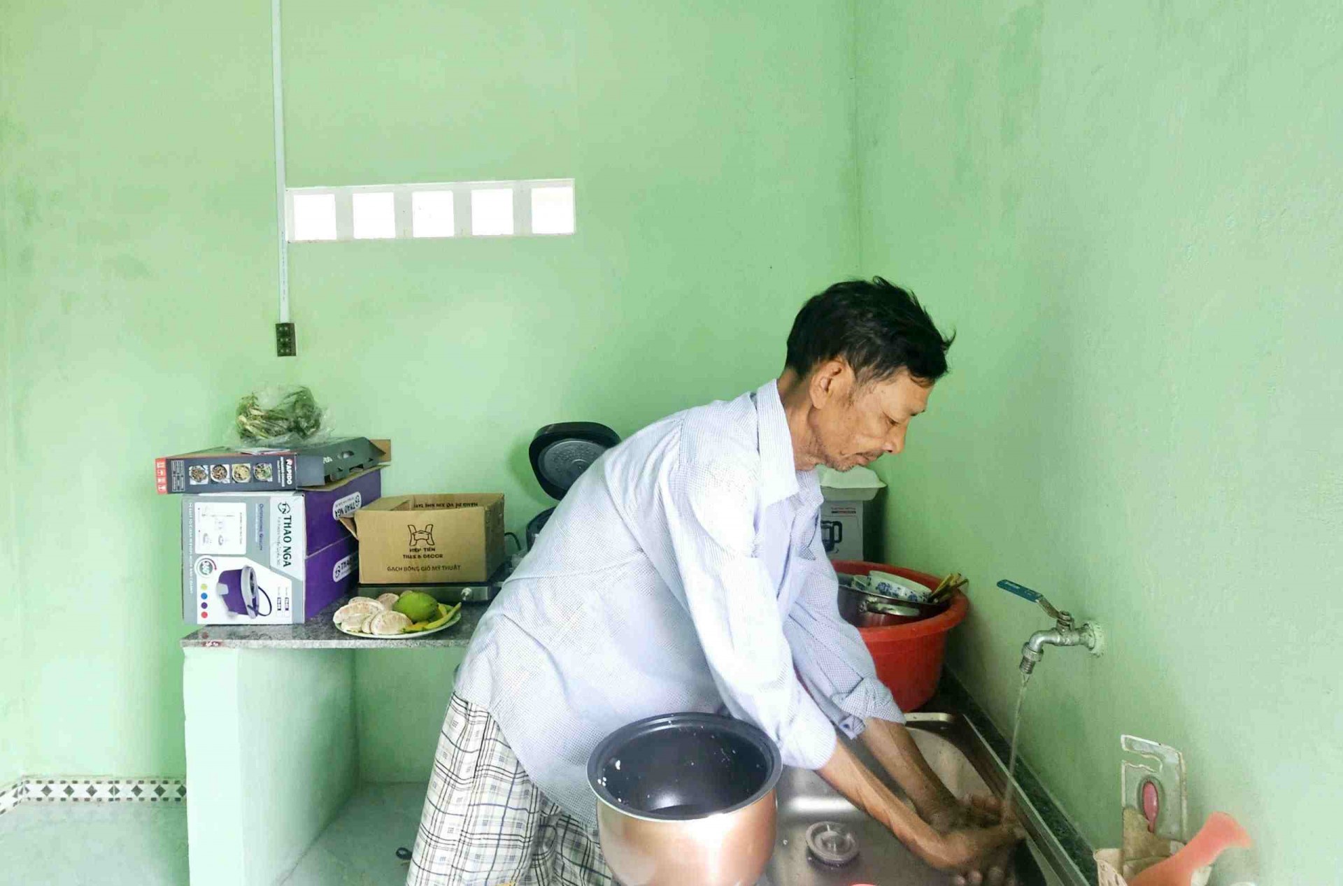 Người dân Gia Lai vui mừng đón nhà mới “Chiến dịch Quang Trung” do Công an xây dựng