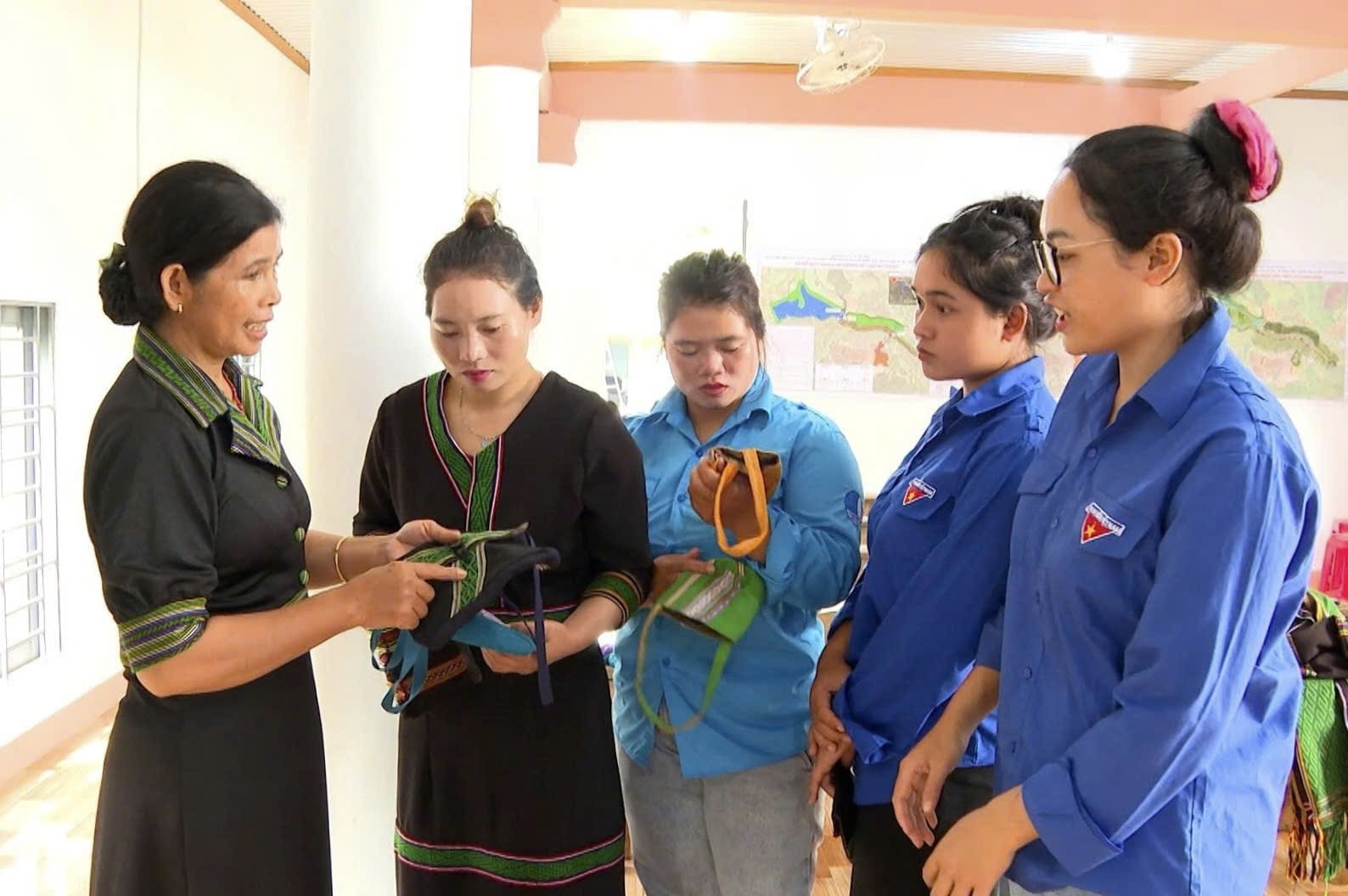 Hướng đi đúng giúp Nhân Cơ đạt thành tựu trong xây dựng nông thôn mới