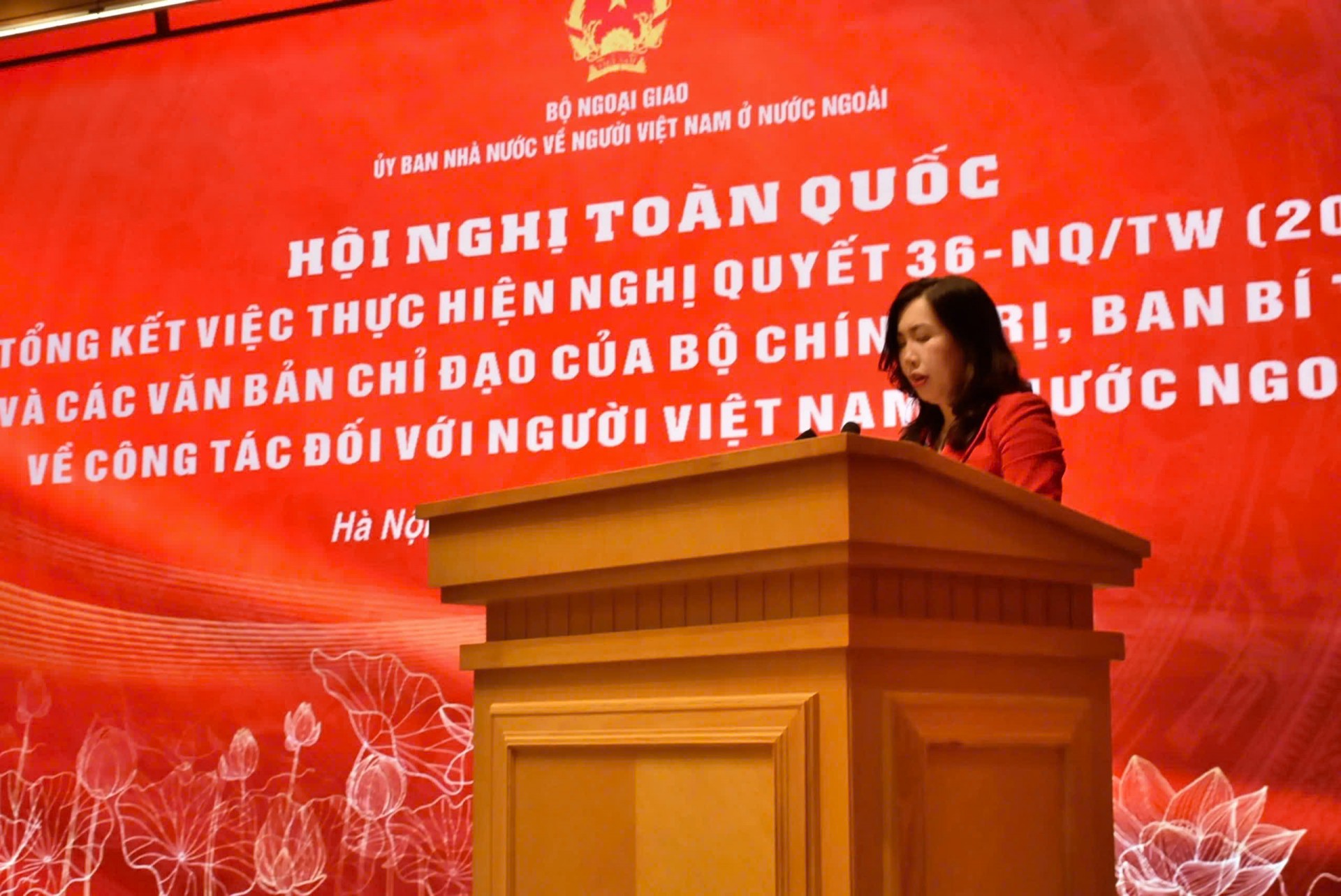 TỔNG KẾT VIỆC 20 NĂM THỰC HIỆN NGHỊ QUYẾT 36-NQ/TW (2004)