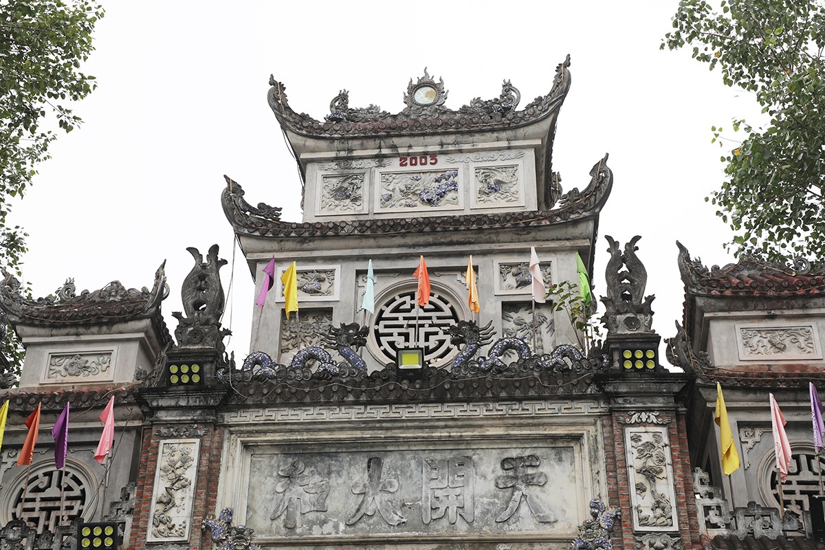 Vẻ đẹp cổ kính đình Đồng Kỵ