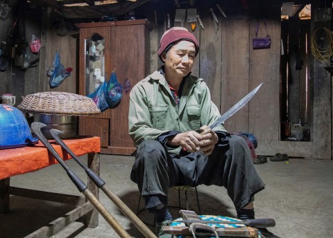 giu lua nghe ren cua nguoi mong o vung nui da dien bien