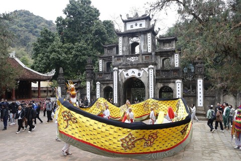 ky 5 chua huong mot di san van hoa giua nhip song duong dai