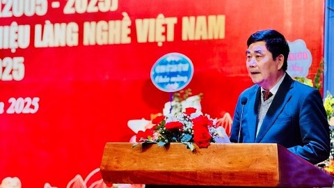 lang nghe viet nam phat trien tinh hoa dat viet ngay cang vuon xa