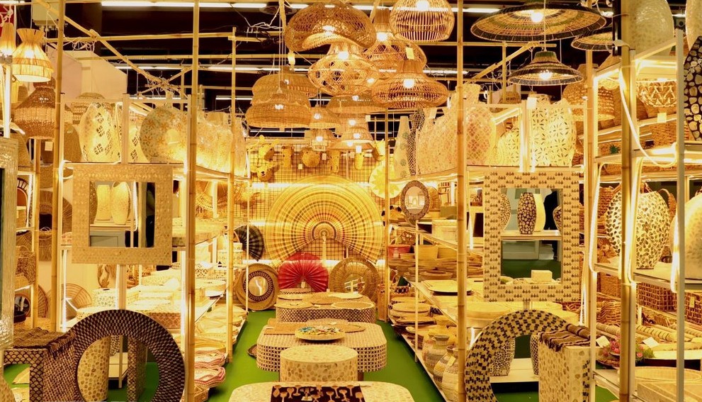 Thực trạng làng nghề và những khó khăn trong việc xúc tiến thương mại các sản phẩm thủ công mỹ nghệ