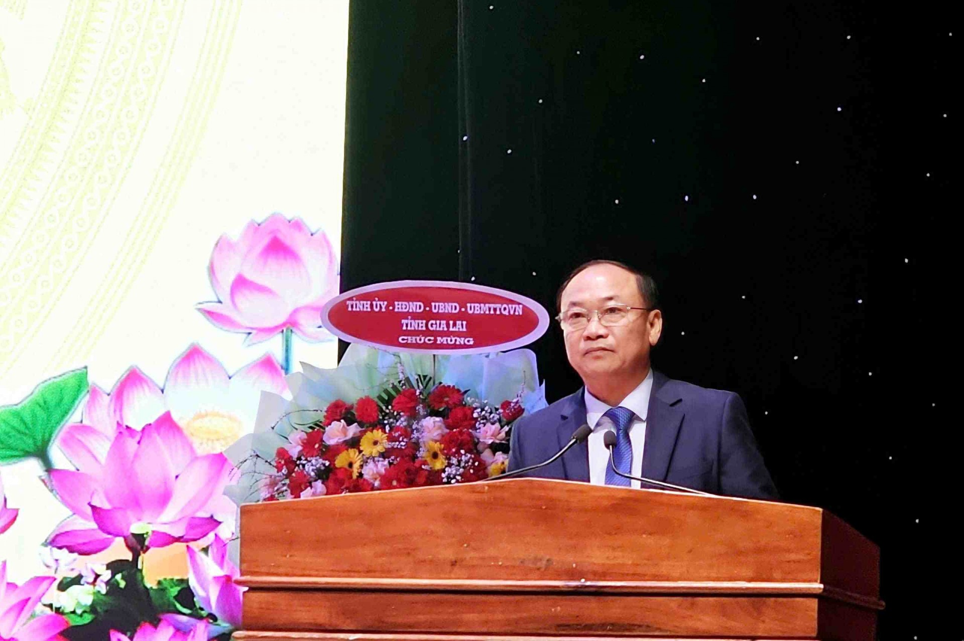 Gia Lai bước vào năm 2026 với khát vọng tăng trưởng cao, giao chỉ tiêu đến từng sở, ngành và 135 xã, phường Gia Lai bước vào năm 2026 với khát vọng tăng trưởng cao, giao chỉ tiêu đến từng sở, ngành và 135 xã, phường