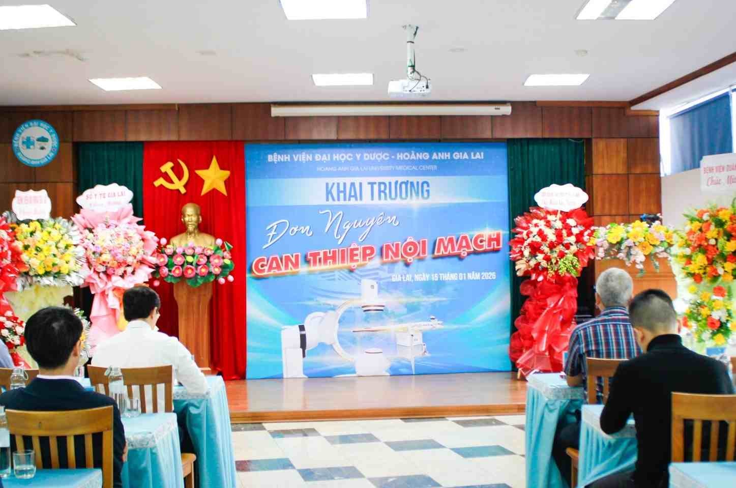 Bệnh viện Đại học Y Dược - Hoàng Anh Gia Lai khai trương Đơn nguyên can thiệp nội mạch
