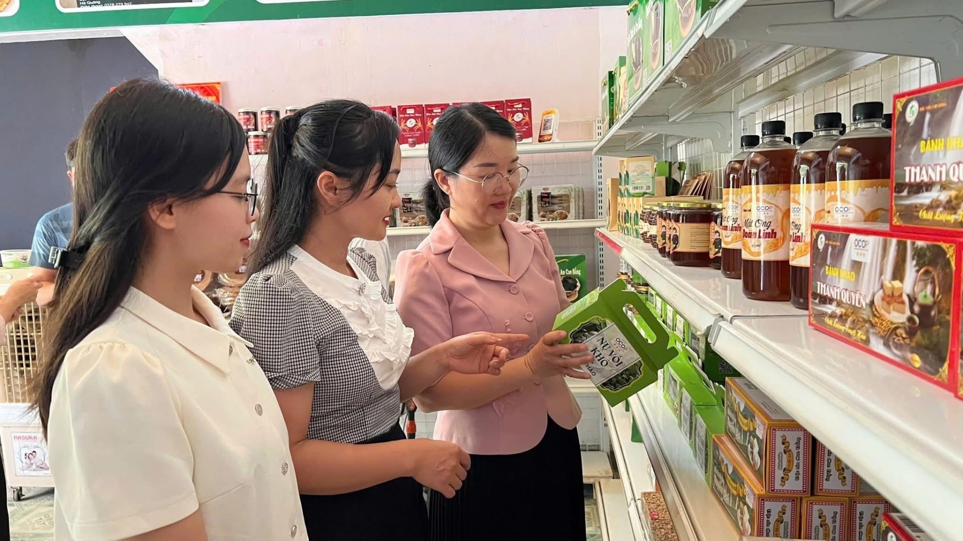 Tăng cường các hoạt động khuyến công, thúc đẩy công nghiệp nông thôn phát triển nhanh và bền vững trong giai đoạn mới trên địa bàn tỉnh.