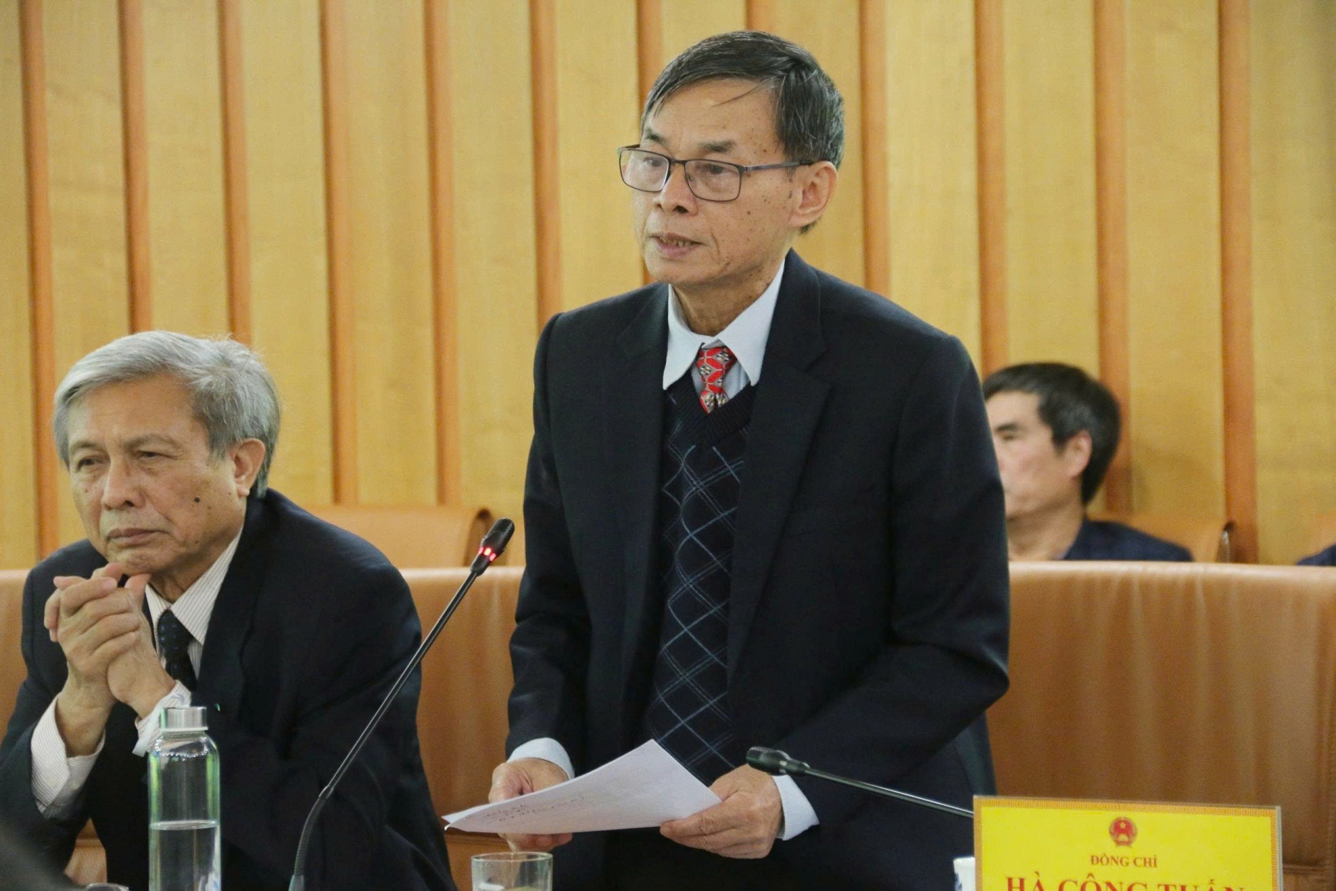 TS Nguyễn VănThịnh - Phó chủ tịch Hội Khoa học kinh tế nông đề nghị tăng cường phối hợp giữa Hội với Bộ NN &MT trong công tác tư vấn, phản biện chính sách