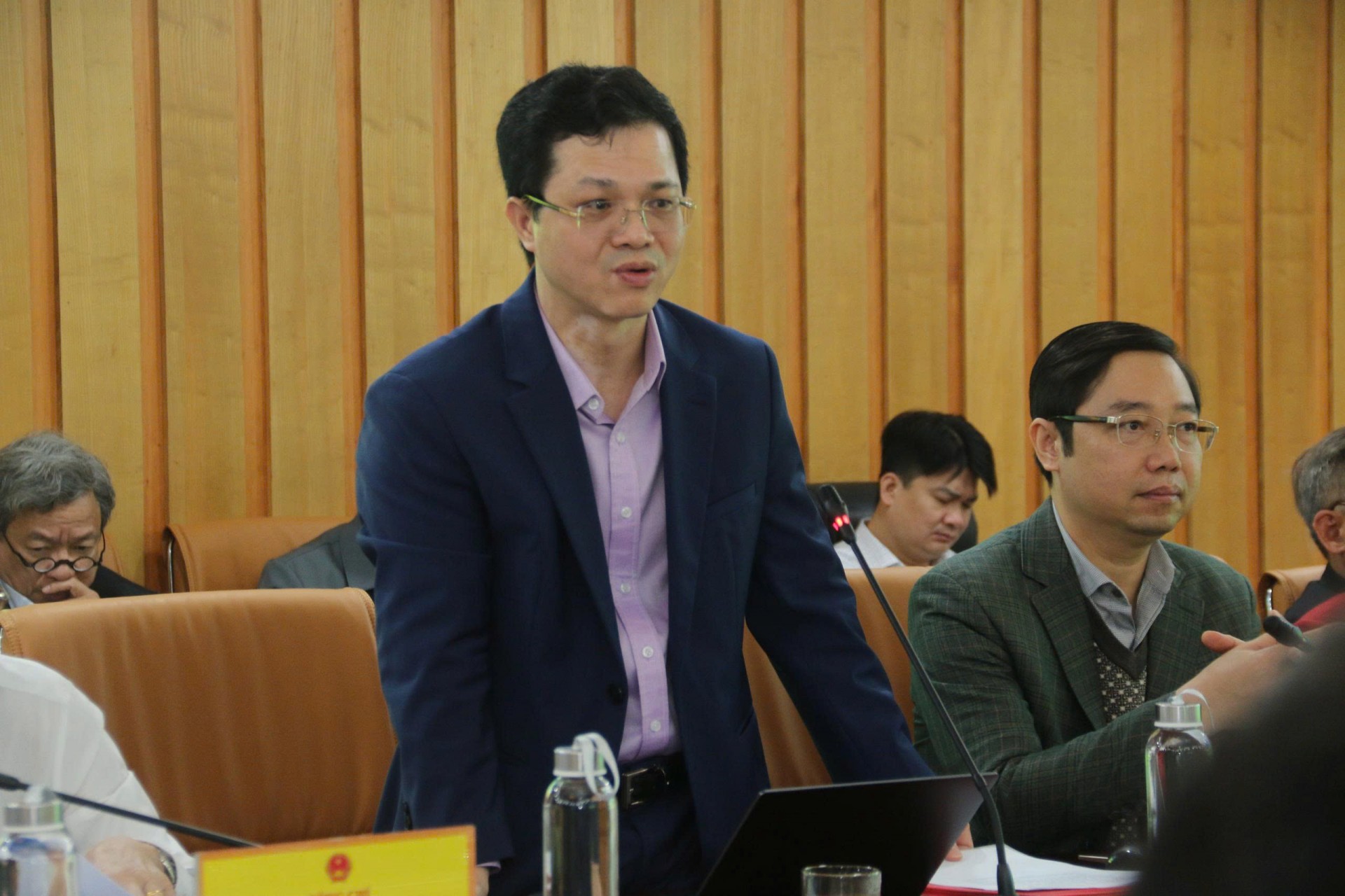 Ông Nguyễn Văn Long - Vụ trưởng Vụ Khoa học và Công nghệ đề xuất việc phối hợp giữa Bộ NN&MT  và Hội Khoa học KTNN cần được triển khai đúng chủ trương, 