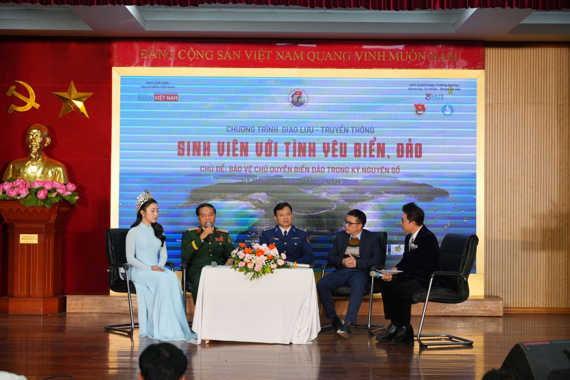 Lan tỏa tình yêu biển đảo trong sinh viên bằng tri thức và công nghệ số