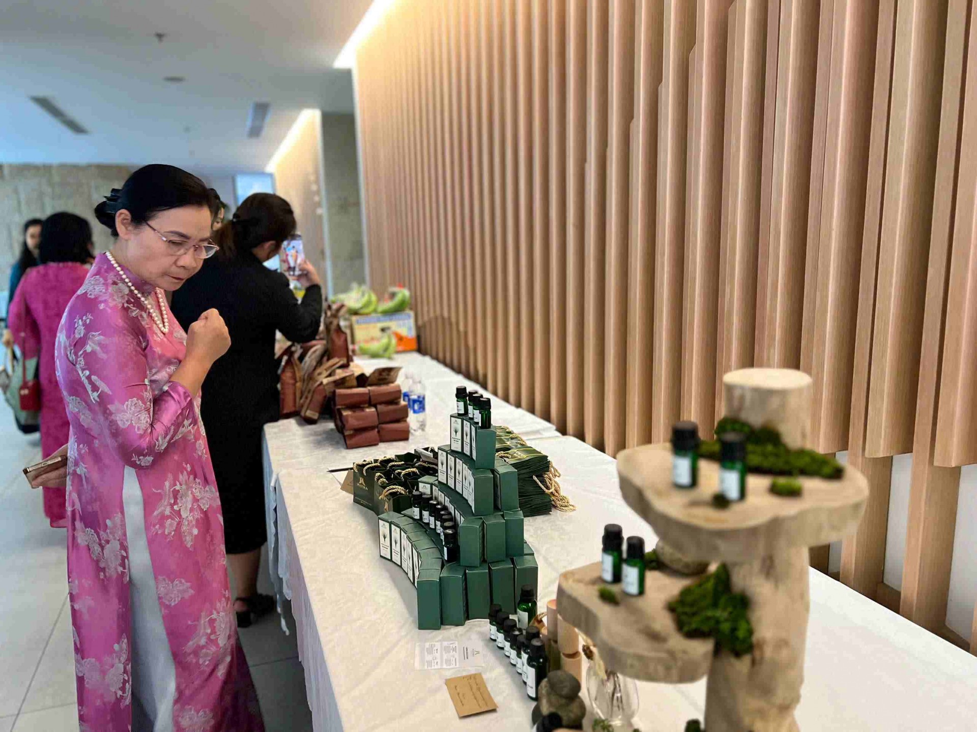 Gia Lai: Người phụ nữ khởi nghiệp với sản phẩm dầu sả Java