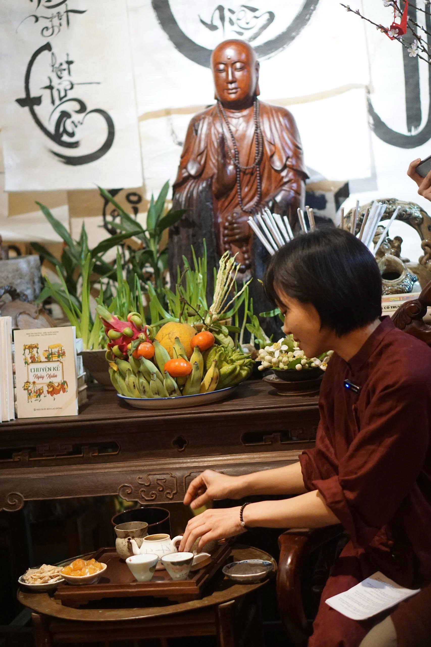 Thế hệ trẻ tìm về bản sắc Tết truyền thống giữa nhịp sống hiện đại