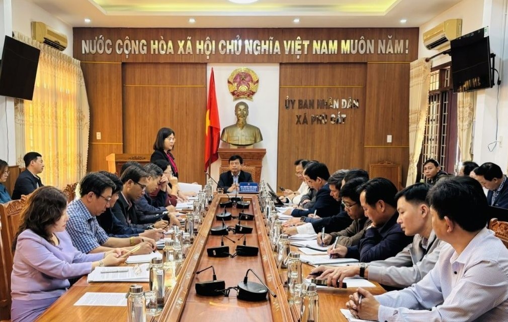 Gia Lai tổ chức trưng bày tài liệu lưu trữ về bầu cử đại biểu Quốc hội và HĐND các cấp