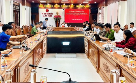 gia lai to chuc trung bay tai lieu luu tru ve bau cu dai bieu quoc hoi va hdnd cac cap