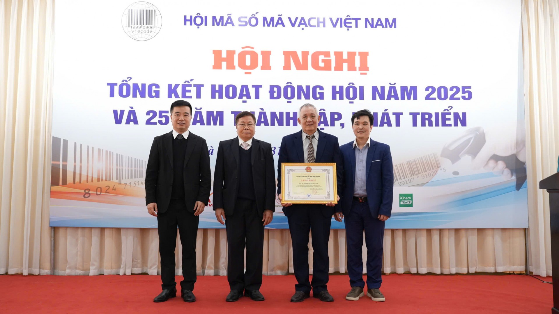 Hội Mã số Mã vạch Việt Nam – 25 năm đồng hành cùng doanh nghiệp trong tiêu chuẩn hóa và hội nhập