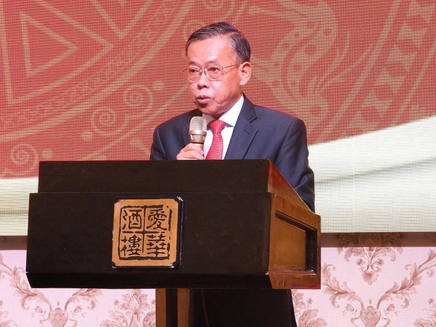 Ông Nguyễn Hữu Hiệp, Chủ tịch Hội hữu nghị Việt - Trung TP. HCM nhận định, chính nhờ gần gũi về văn hóa, lịch sử đã thắt nên “sợi chỉ đỏ” kết nối nhân dân, cộng đồng hai nước Ông Nguyễn Hữu Hiệp, Chủ tịch Hội hữu nghị Việt - Trung TP. HCM nhận định, chính nhờ gần gũi về văn hóa, lịch sử đã thắt nên “sợi chỉ đỏ” kết nối nhân dân, cộng đồng hai nước