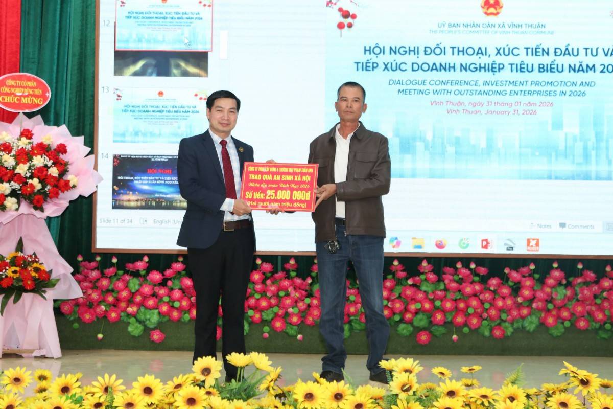 Các DN đồng hành cùng Ủy ban Mặt trận xã Vĩnh Thuận hỗ trợ trao quà an sinh xã hội nhân dịp Tết Bính Ngọ 2026 Vĩnh Thuận đối thoại đầu xuân – Mở rộng niềm tin, khơi thông động lực đầu tư