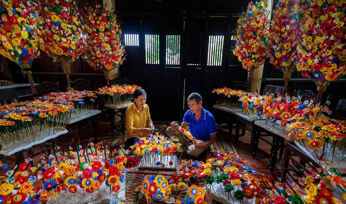 Tất bật mùa Tết ở các làng nghề truyền thống Huế