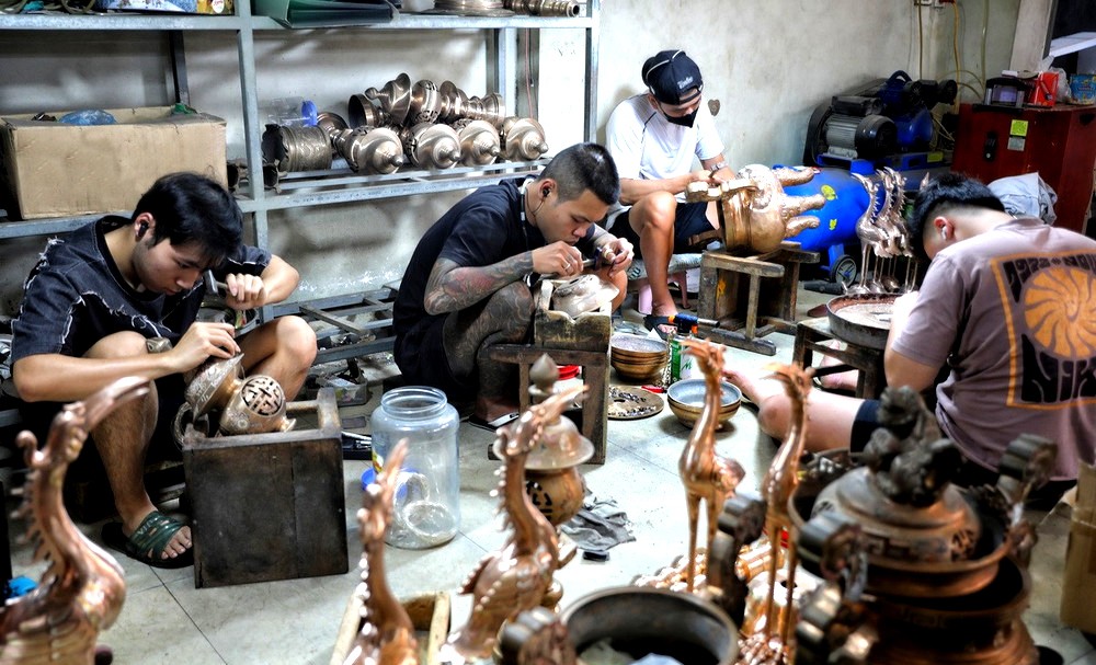 10 Làng nghề nổi tiếng miền Bắc rộn ràng sắc xuân