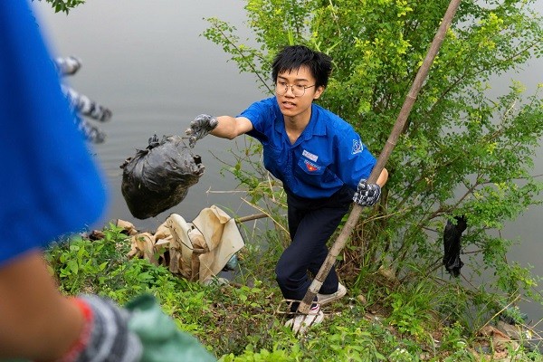 Tuổi trẻ Huế ra quân “Ngày Chủ nhật xanh” chào đón Tết Bính Ngọ 2026