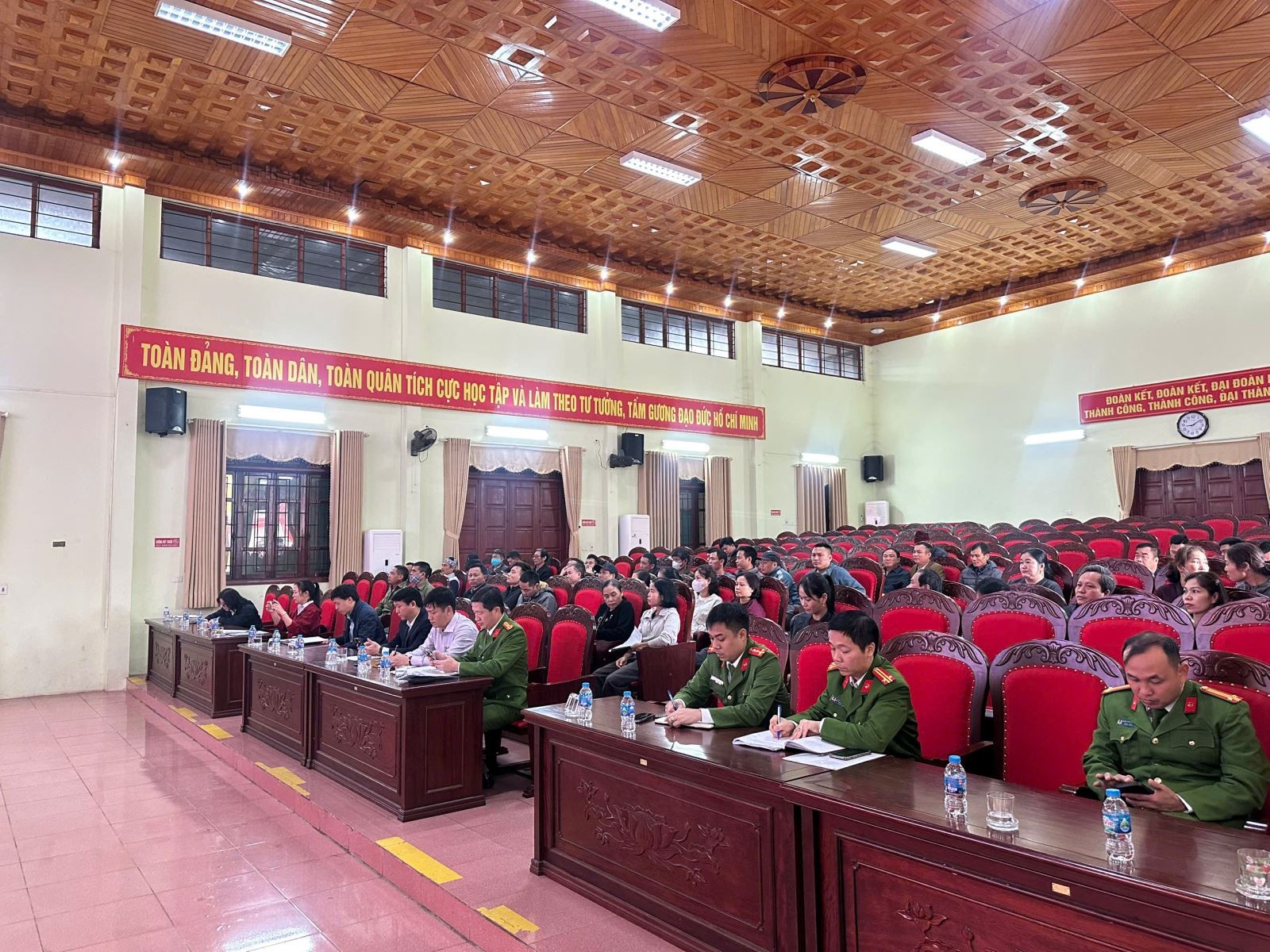 Tăng cường chấp hành pháp luật môi trường tại làng nghề tái chế phế liệu