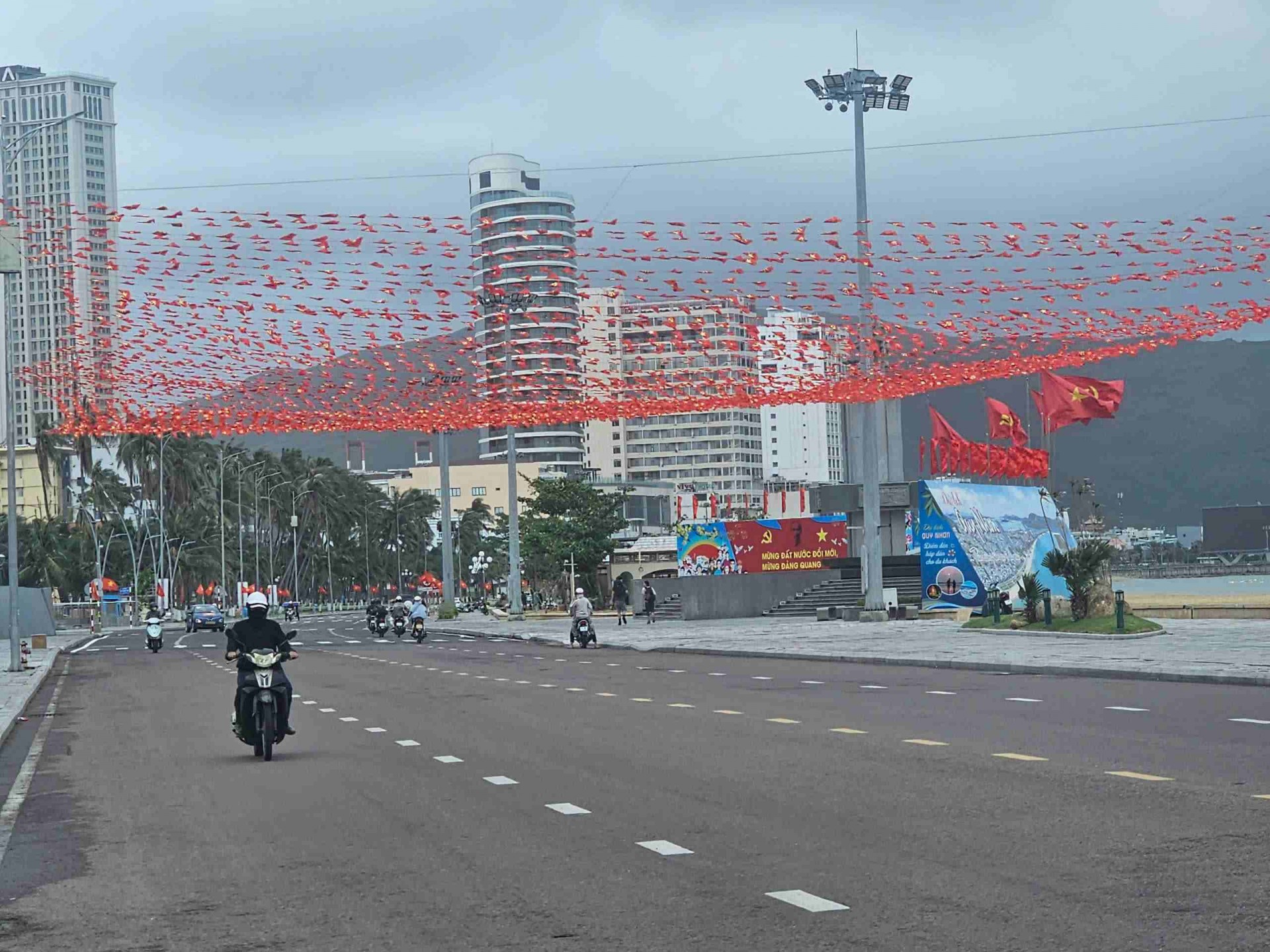 Gia Lai: Quy Nhơn vào xuân Bính Ngọ 2026 với sắc đỏ niềm tin và thịnh vượng