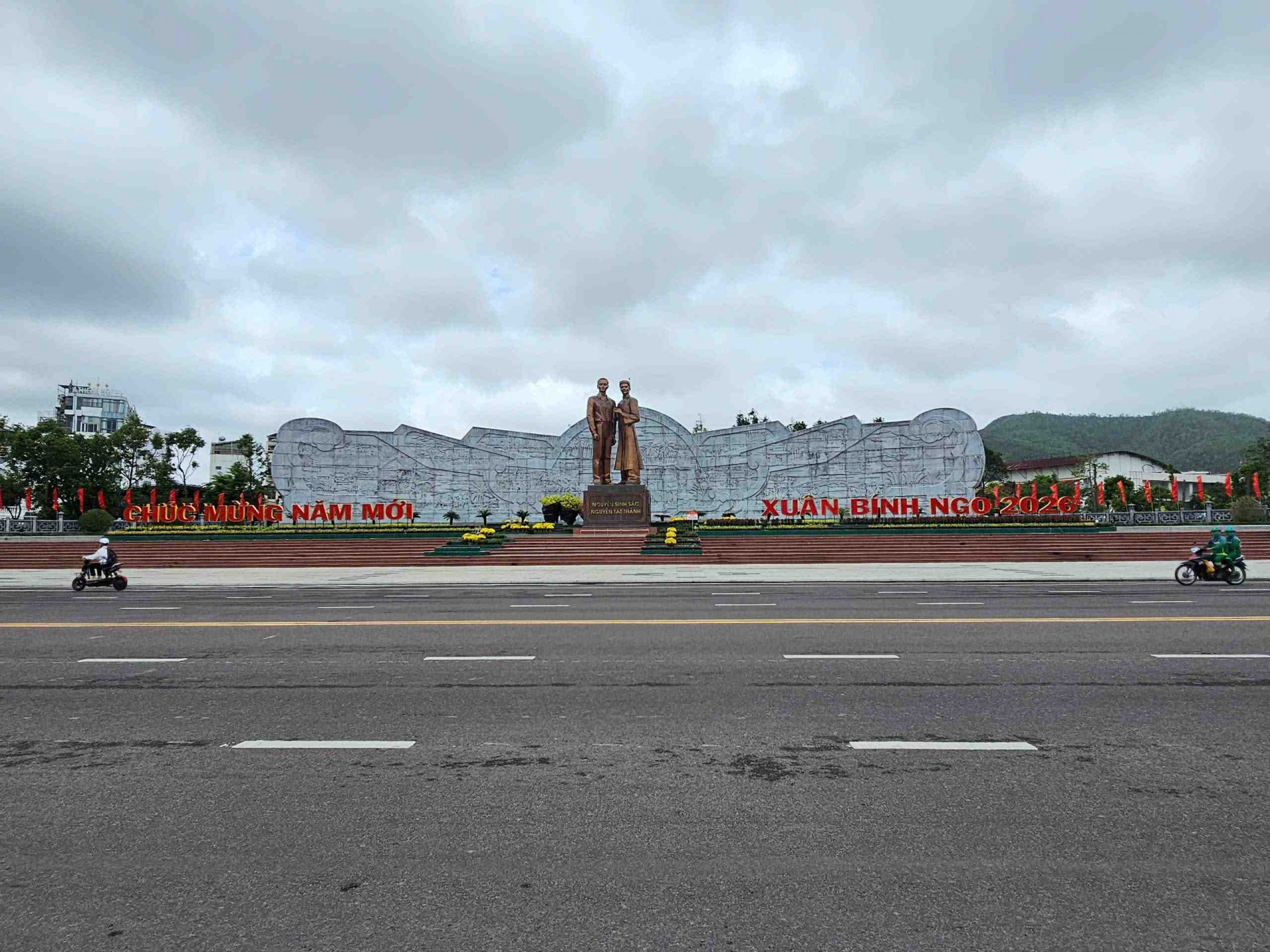 Gia Lai: Quy Nhơn vào xuân Bính Ngọ 2026 với sắc đỏ niềm tin và thịnh vượng