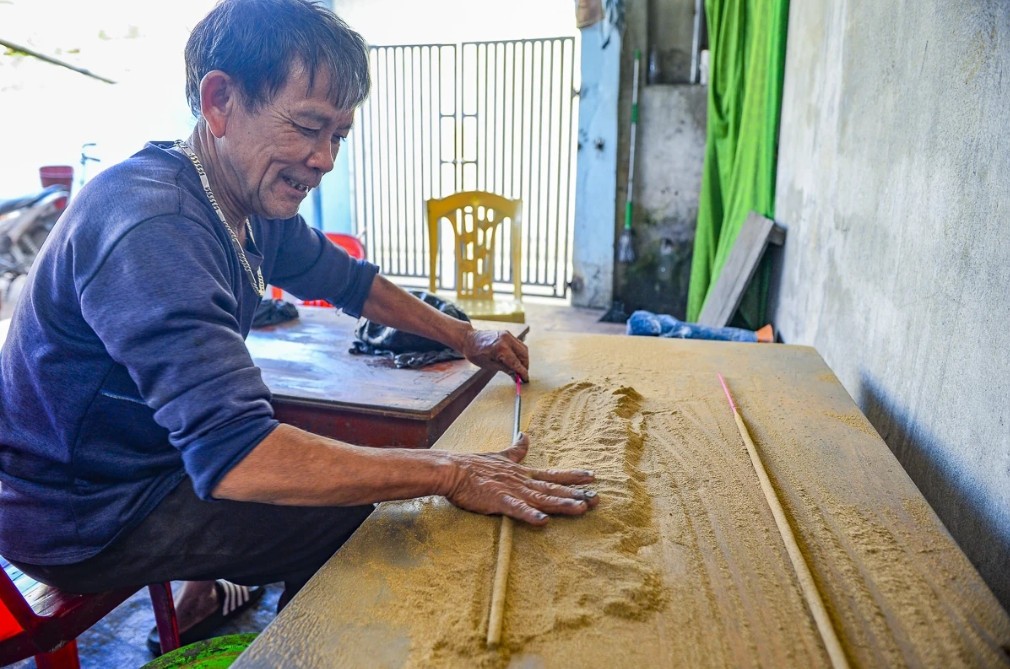 Làng hương Đông Khê và hành trình gìn giữ nghề truyền thống trăm năm