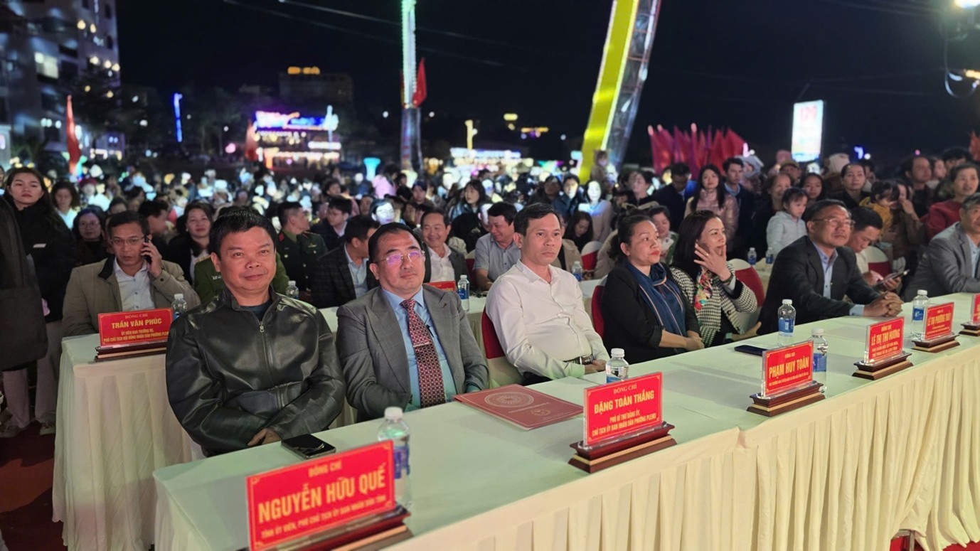 Gia Lai: Khai trương Phố đêm Chợ Nhỏ tại phường Pleiku