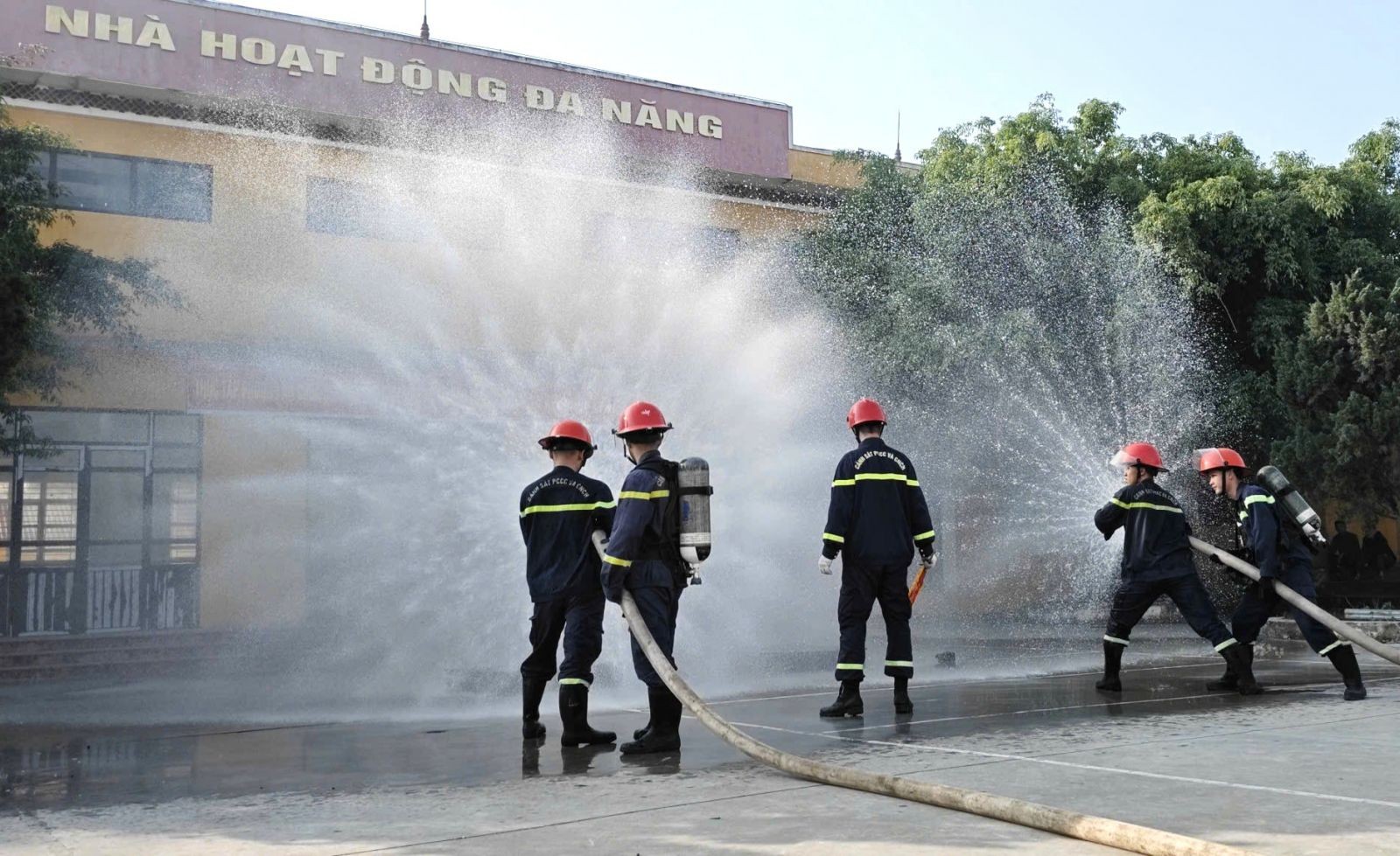 Tăng cường an toàn PCCC tại làng nghề nhôm đúc, gỗ ở Hải Hưng dịp giáp Tết