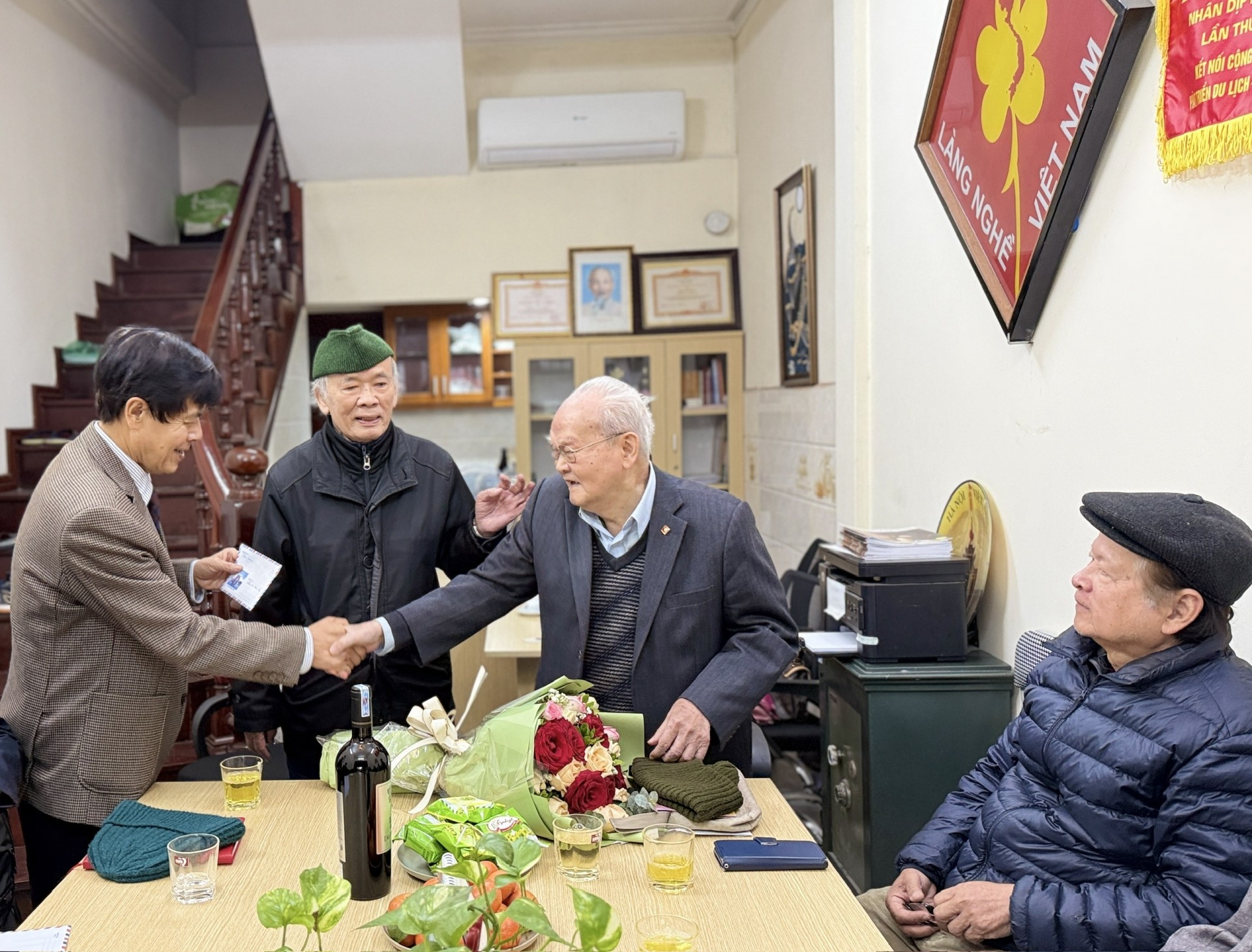 Hiệp hội Làng nghề Việt Nam gặp mặt cuối năm ấm áp nghĩa tình