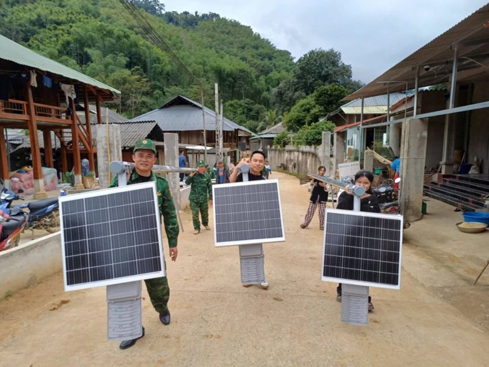 Bộ đội Biên phòng đồng hành xây dựng nông thôn mới vùng biên
