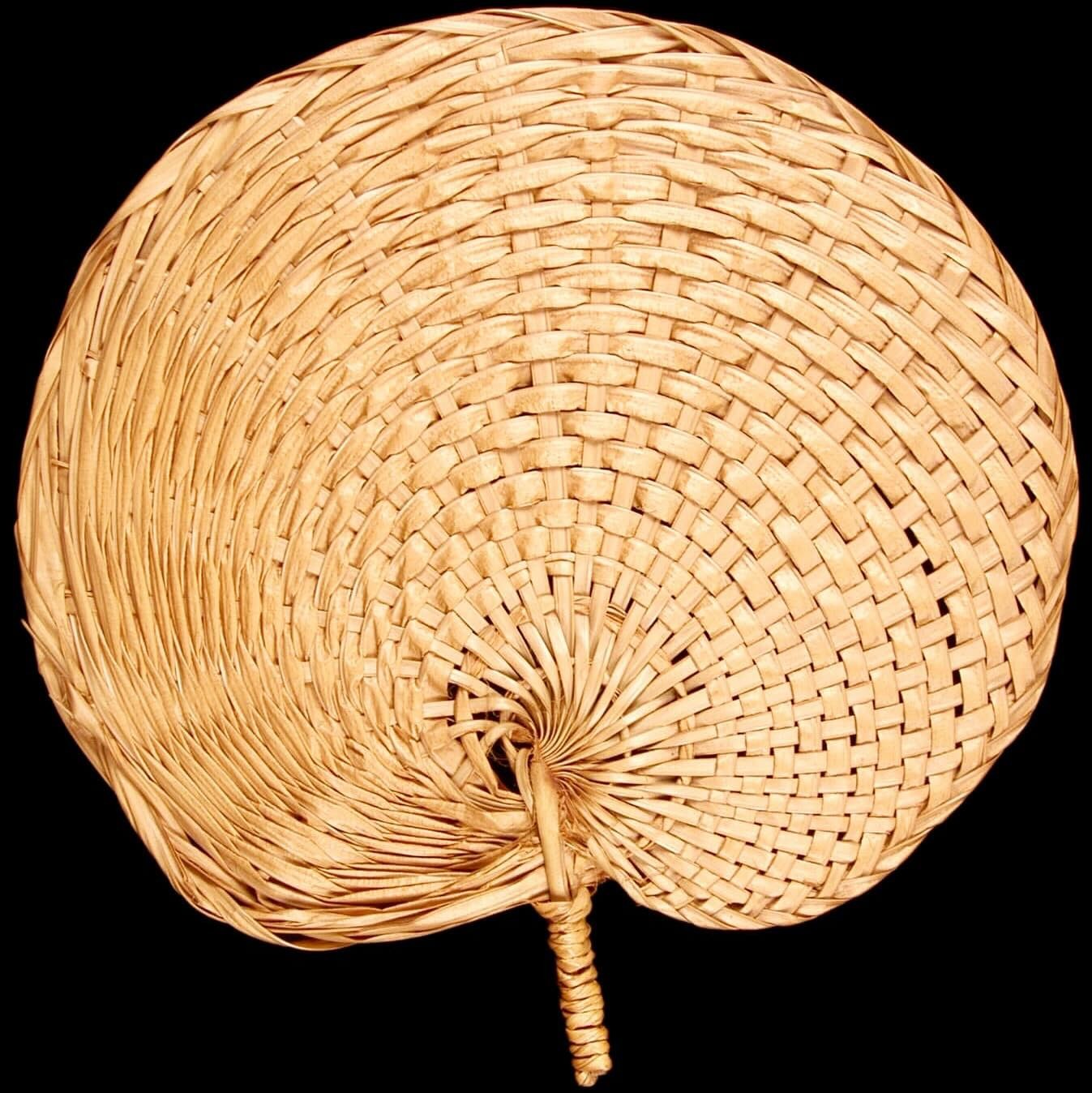 Quạt tre, lá cọ Việt Nam tạo dấu ấn văn hóa dân gian tại bảo tàng nước Pháp