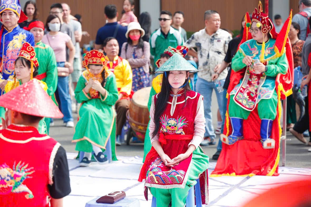 Phường Hoàn Kiếm tổ chức lễ hội trình diễn, thi đấu Cờ người  nhân dịp đầu xuân