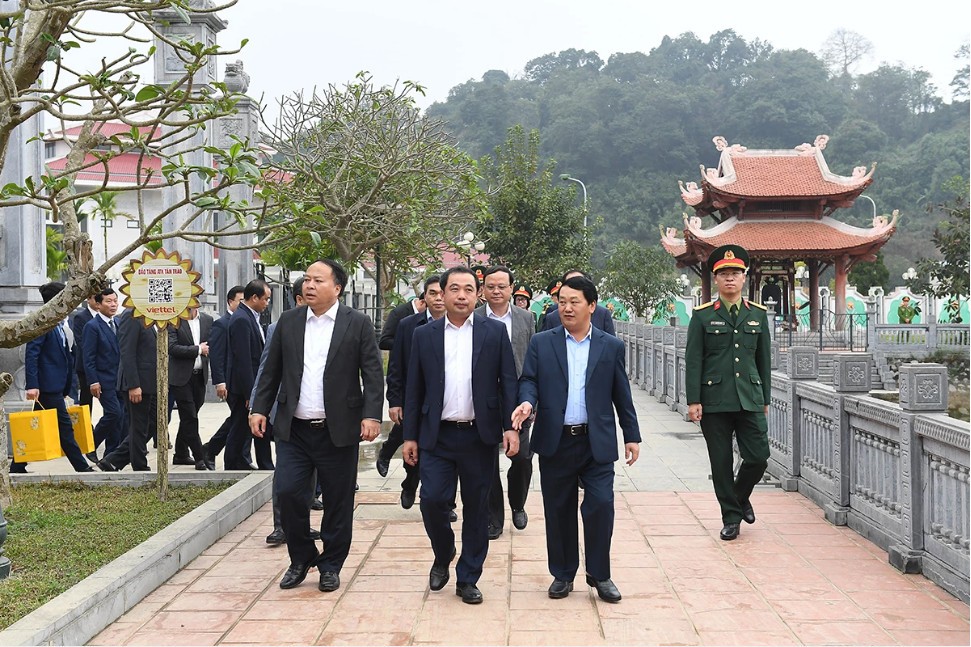 Thúc đẩy nông nghiệp xanh, nông nghiệp số gắn với xây dựng nông thôn mới