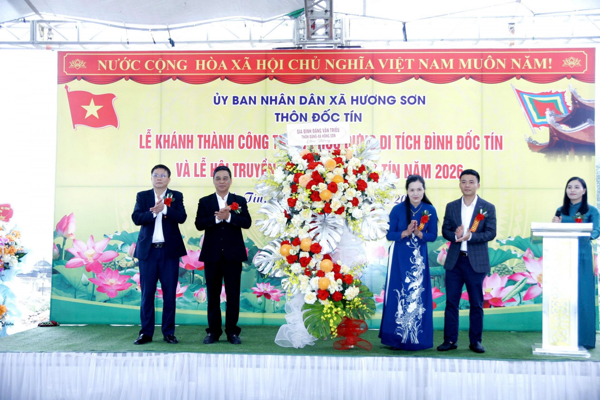 Khánh thành di tích lịch sử văn hóa Đình làng Đốc Tín Khánh thành di tích lịch sử văn hóa Đình làng Đốc Tín