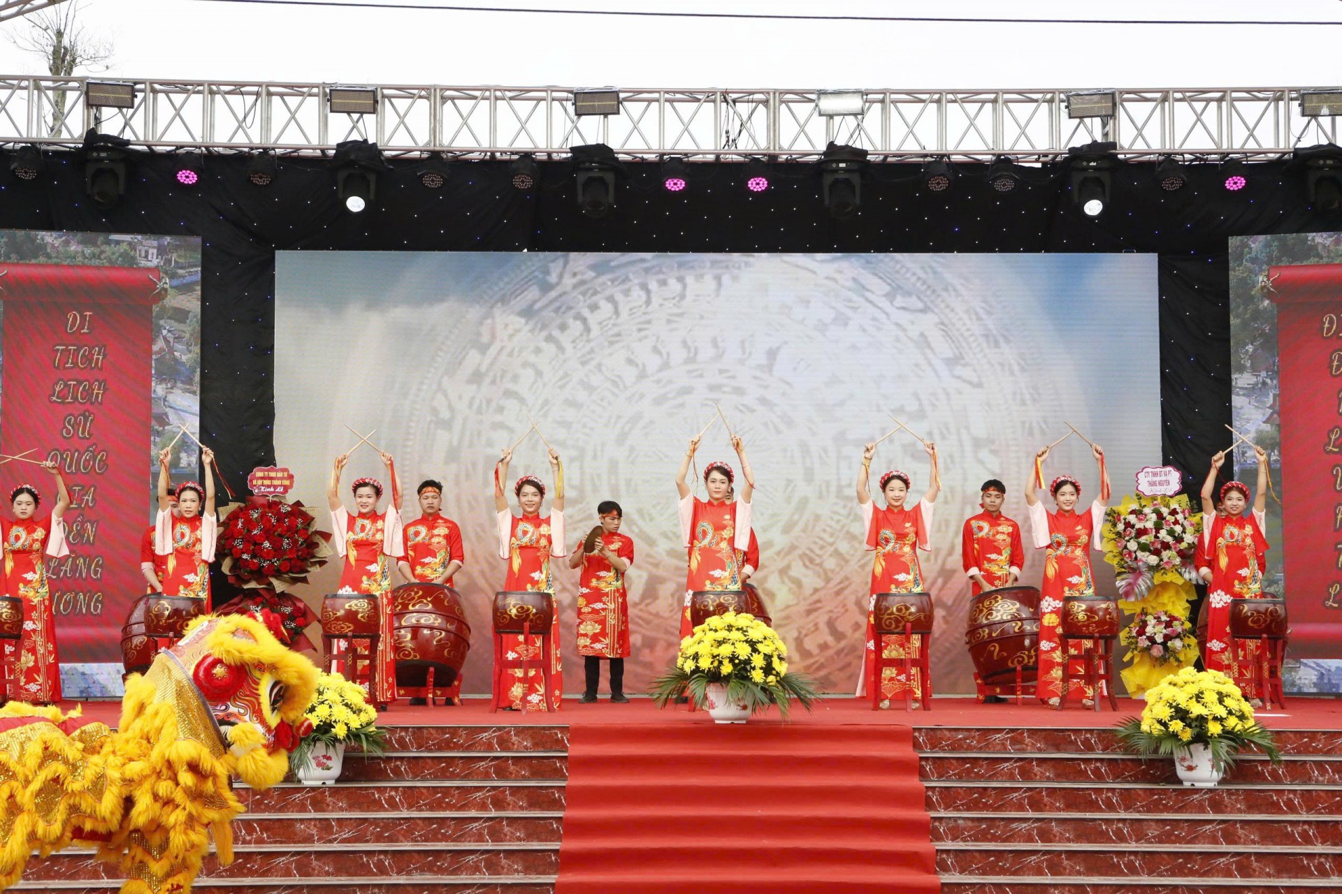 Linh thiêng Lễ hội Đền Lăng Sương năm 2026 Linh thiêng Lễ hội Đền Lăng Sương năm 2026