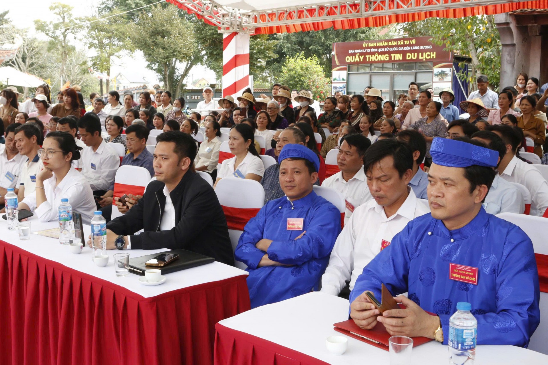 Linh thiêng Lễ hội Đền Lăng Sương năm 2026 Linh thiêng Lễ hội Đền Lăng Sương năm 2026