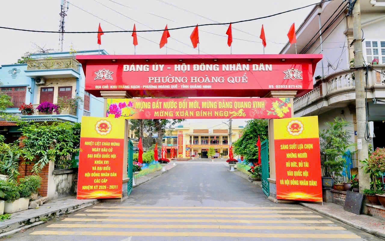 Quảng Ninh rực rỡ cờ hoa, sẵn sàng cho ngày Hội bầu cử Quảng Ninh rực rỡ cờ hoa, sẵn sàng cho ngày Hội bầu cử