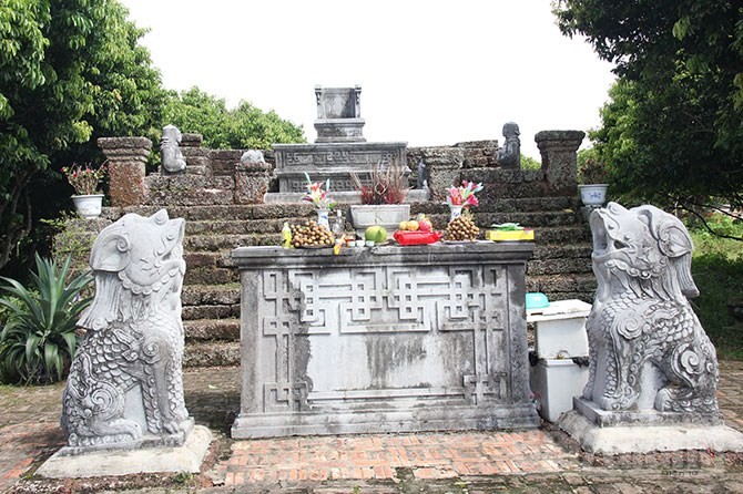 Lăng Dinh Hương: Kiệt tác điêu khắc đá thời hậu Lê