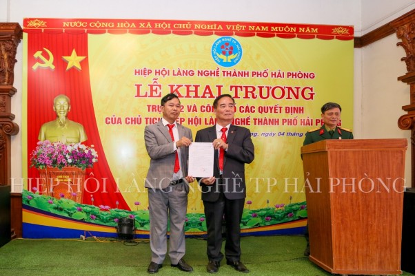 Hiệp hội làng nghề Thành phố Hải Phòng khai trương trụ sở 2 và kiện toàn tổ chức Hiệp hội làng nghề Thành phố Hải Phòng khai trương trụ sở 2 và kiện toàn tổ chức