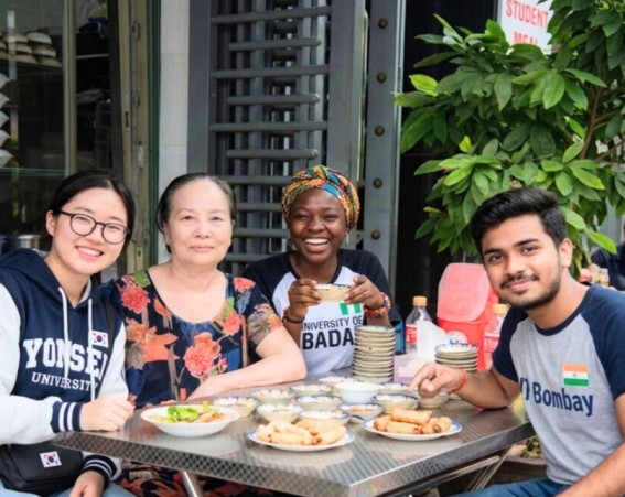 Tiệm bánh Cô Hai Thương Giữ “Lửa nghề” qua 4 thế hệ