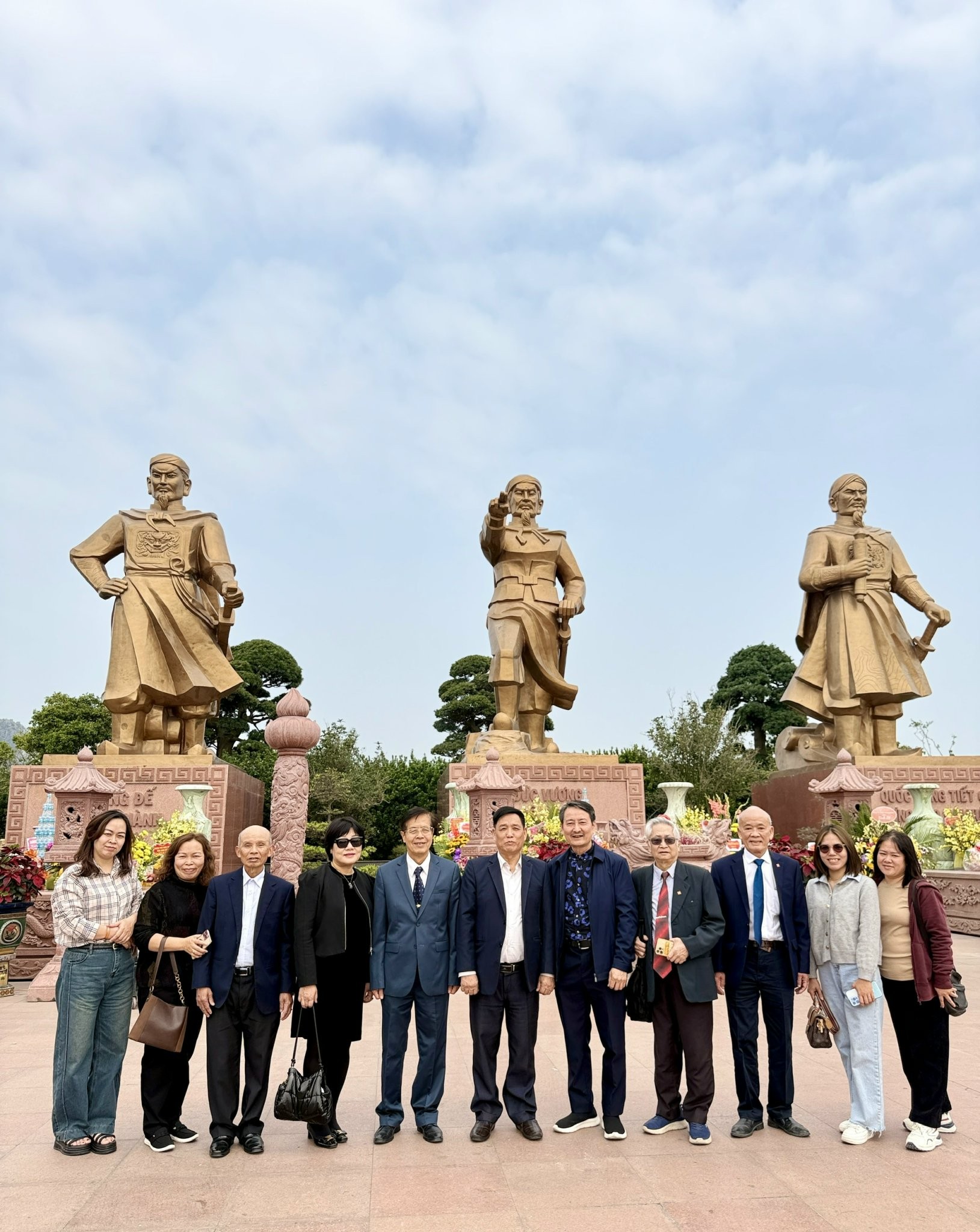 Gặp mặt đầu Xuân Bính Ngọ 2026: Hiệp hội Làng nghề Việt Nam tăng cường gắn kết, thúc đẩy phát triển làng nghề