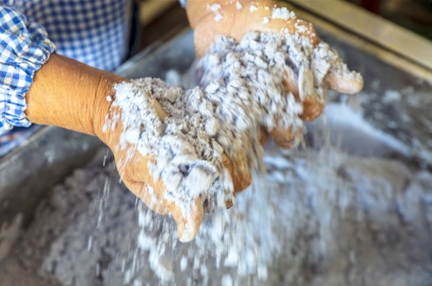 Làng bún Hồng Quang: Nơi tạo nên sắc màu từ hạt gạo quê