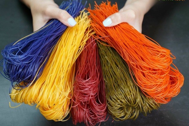 Làng bún Hồng Quang: Nơi tạo nên sắc màu từ hạt gạo quê