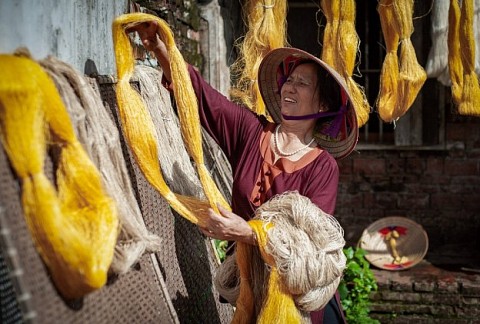 hoi tho mua xuan trong lang nghe hung yen